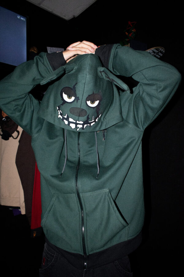TRICKS ZIP UP HOODIE GREEN