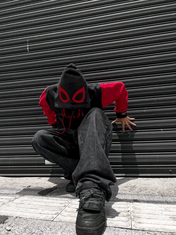 TRICKS ZIP UP HOODIE BLACK